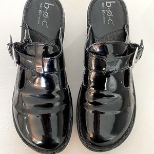 Clogs-women’s patent leather by b.o.c.SilverBuckle